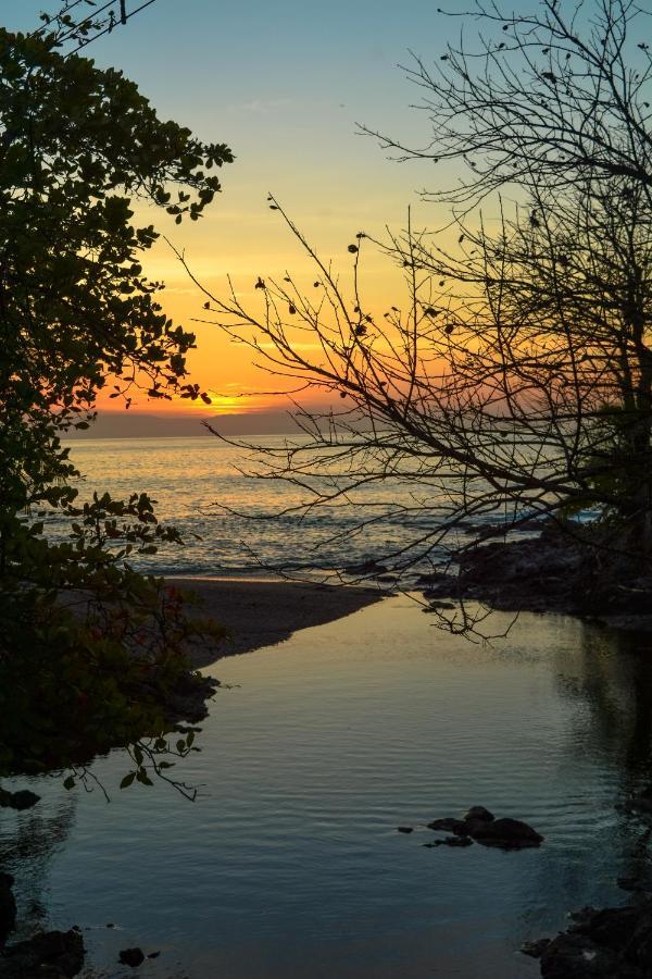Hotel La Cascada Puntarenas Kültér fotó