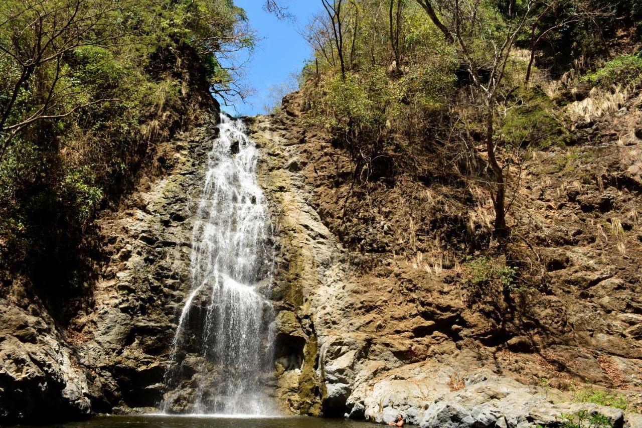 Hotel La Cascada Puntarenas Kültér fotó