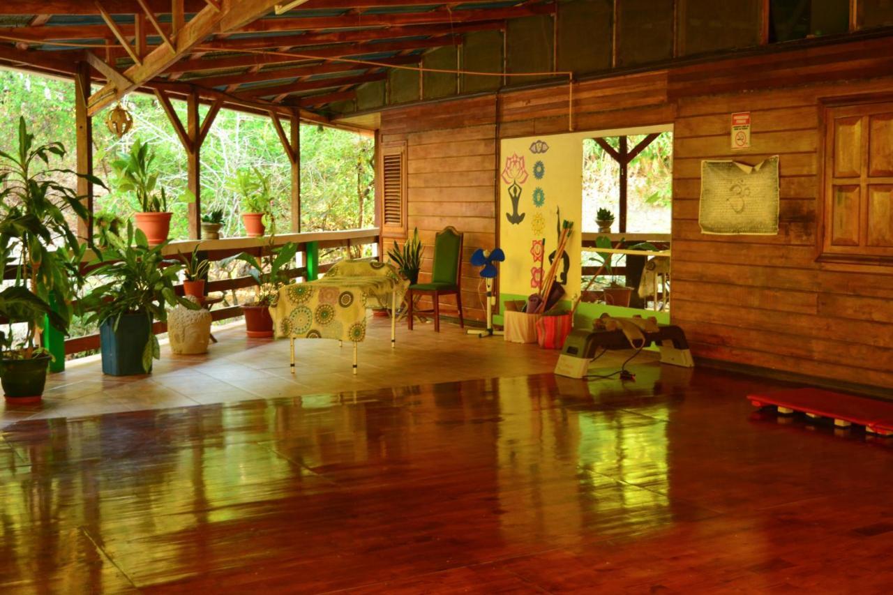 Hotel La Cascada Puntarenas Kültér fotó