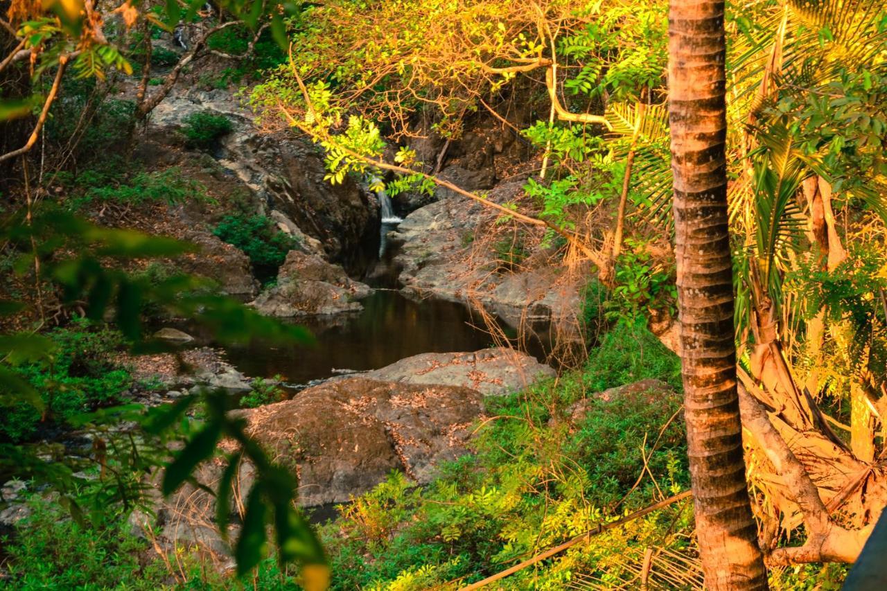 Hotel La Cascada Puntarenas Kültér fotó