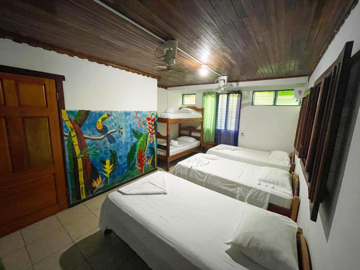 Hotel La Cascada Puntarenas Kültér fotó